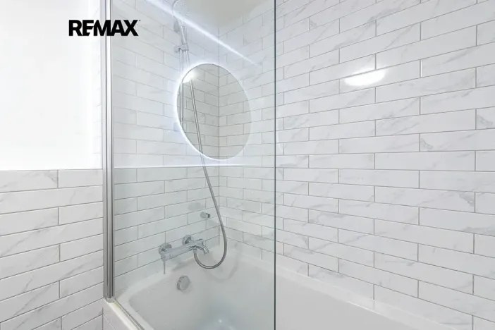 Prodej bytu 2+kk, Praha - Karlín, Sokolovská, 59 m2