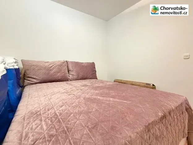 Prodej bytu 3+kk, Novalja, Chorvatsko, 72 m2