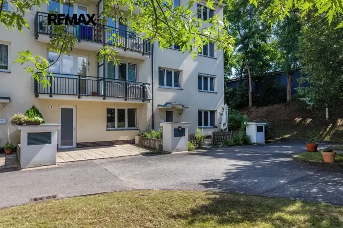 Prodej bytu 1+kk, Praha - Zbraslav, Sulova, 49 m2