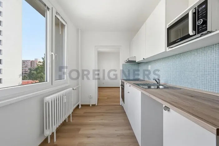 Pronájem bytu 2+1, Pardubice, Bartoňova, 48 m2
