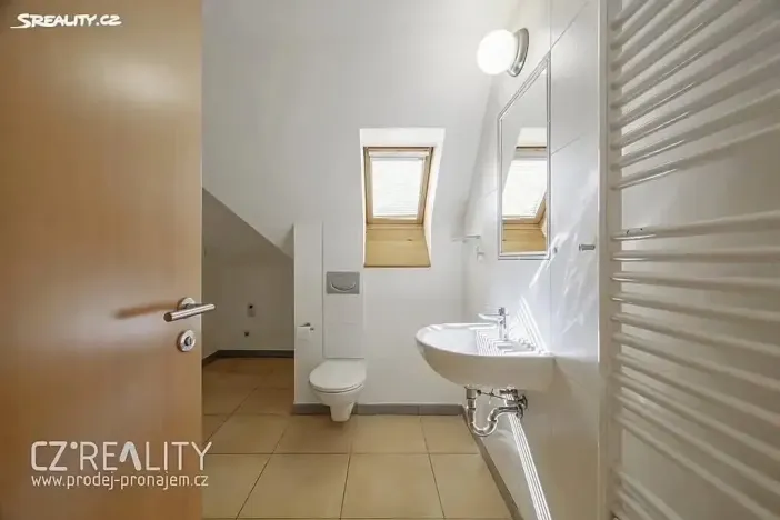 Prodej rodinného domu, Praha - Lipence, Na Bambouzku, 308 m2