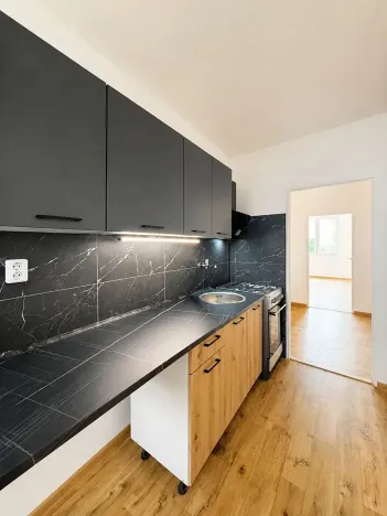 Pronájem bytu 2+1, Chomutov, 17. listopadu, 59 m2