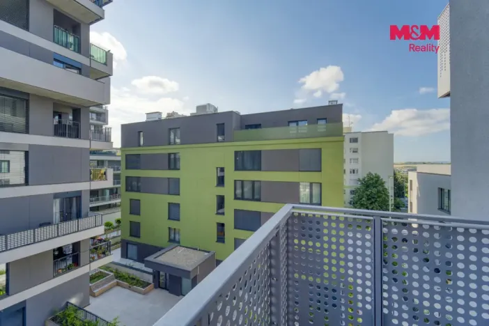 Pronájem bytu 2+kk, Praha, Hábova, 56 m2