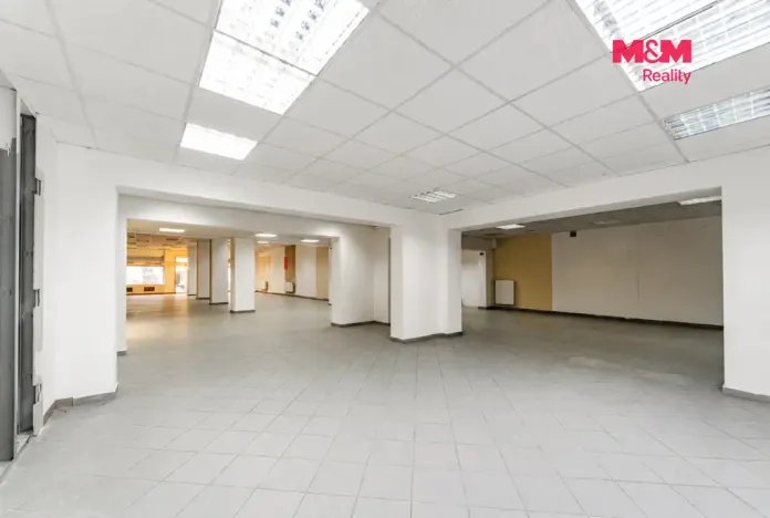 Pronájem obchodního prostoru, Mariánské Lázně, Hlavní třída, 663 m2