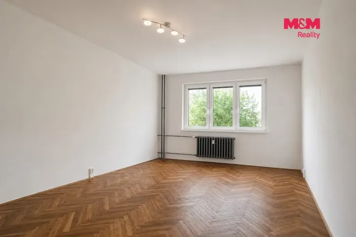 Prodej bytu 2+1, Rotava, Sídliště, 53 m2