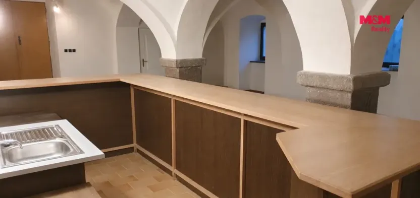 Pronájem chalupy, Bernartice, 639 m2