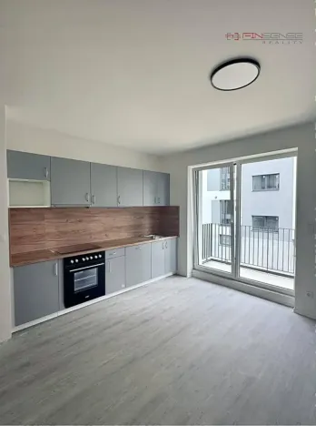 Pronájem bytu 2+kk, Kladno, Pavlisova, 45 m2
