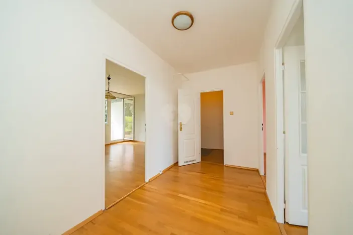 Prodej bytu 3+1, Praha - Hostivař, Kobylákova, 70 m2