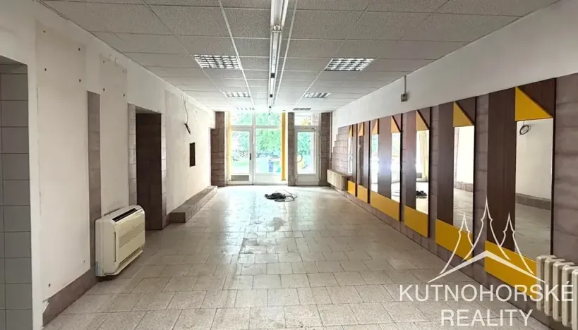 Pronájem výrobních prostor, Kutná Hora, Dolní, 262 m2