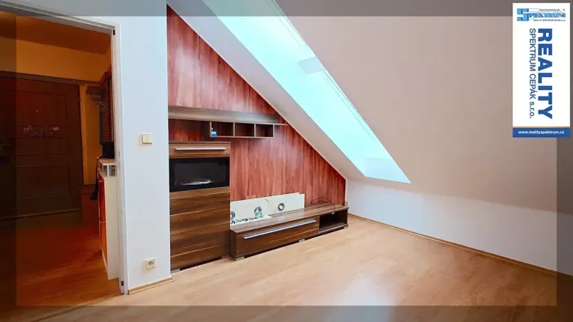 Prodej bytu 2+kk, Český Krumlov, Chvalšinská, 61 m2