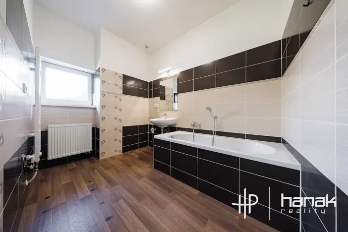 Pronájem bytu 2+1, Šternberk, Jívavská, 71 m2