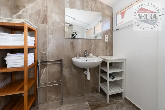 Pronájem bytu 4+kk, Praha - Motol, U hrušky, 150 m2