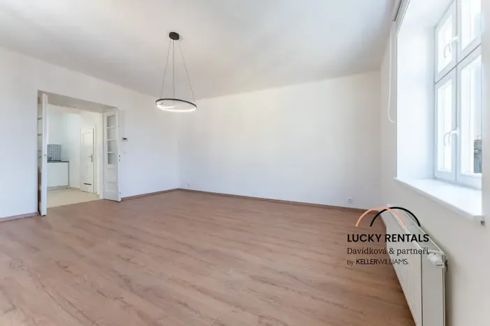 Pronájem bytu 1+kk, Praha - Vinohrady, Moravská, 49 m2