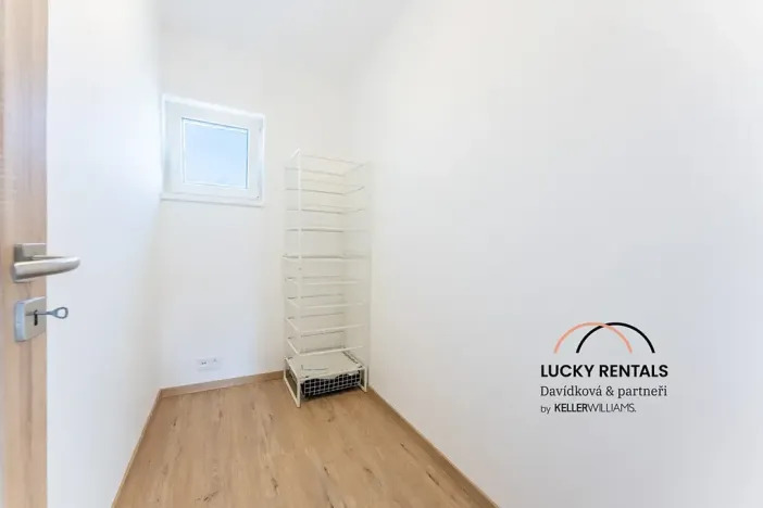 Pronájem bytu 2+kk, Čestlice, Habrová, 59 m2