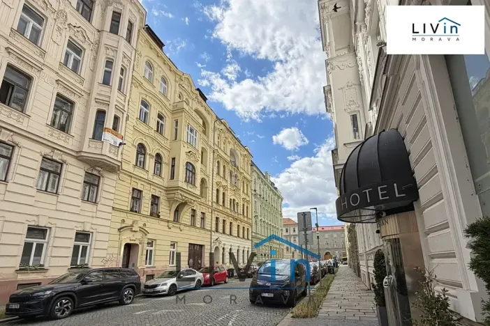 Prodej bytu 2+1, Olomouc, Javoříčská, 90 m2