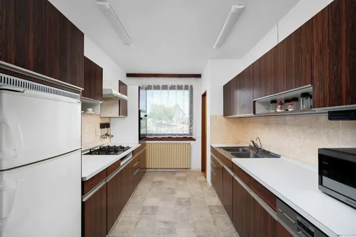 Prodej rodinného domu, Miroslav, Na kopci, 233 m2