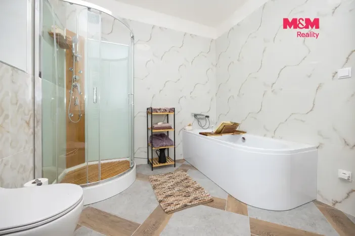 Prodej rodinného domu, Jeníkovice, 220 m2