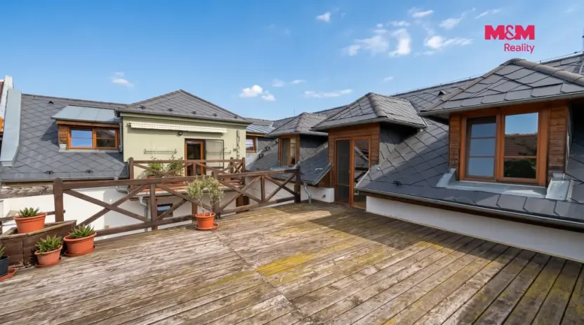 Prodej rodinného domu, Olomouc - Nemilany, Lidická, 350 m2