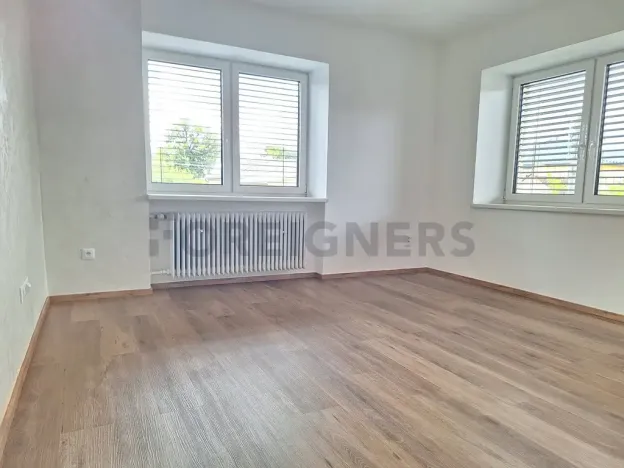 Pronájem bytu 4+kk, Rovensko, 67 m2