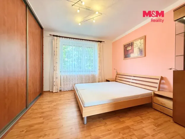 Pronájem bytu 3+1, Praha - Stodůlky, Živcových, 84 m2