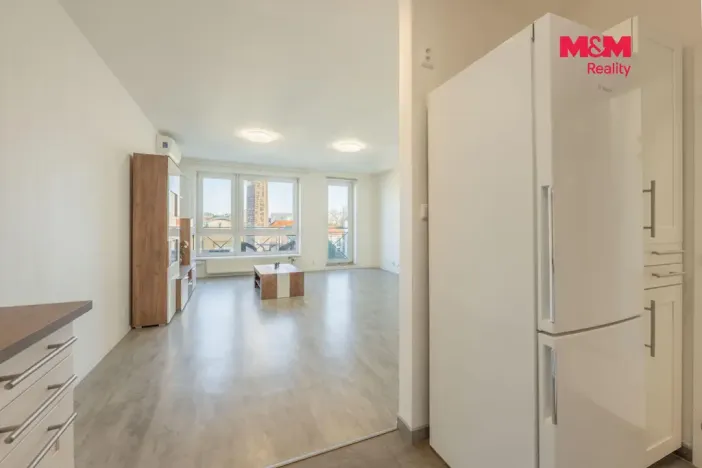 Pronájem bytu 2+kk, Praha - Žižkov, V kapslovně, 58 m2