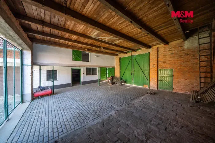 Prodej rodinného domu, Brno - Tuřany, Tuřanské náměstí, 198 m2