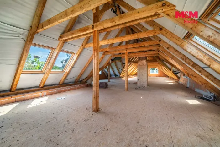 Prodej rodinného domu, Jivina, 234 m2