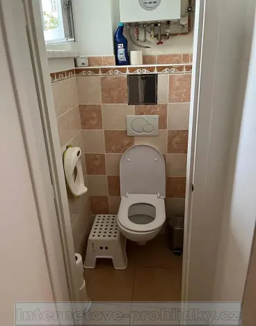 Pronájem bytu 2+kk, Praha - Krč, 44 m2