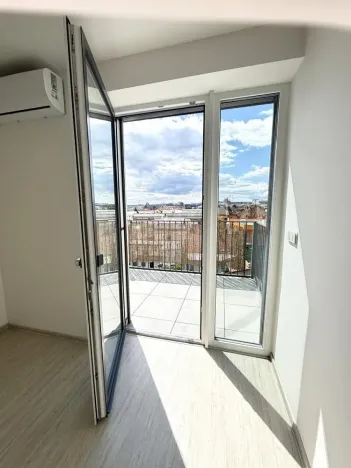 Pronájem bytu 2+kk, Brno - Židenice, Letní, 56 m2