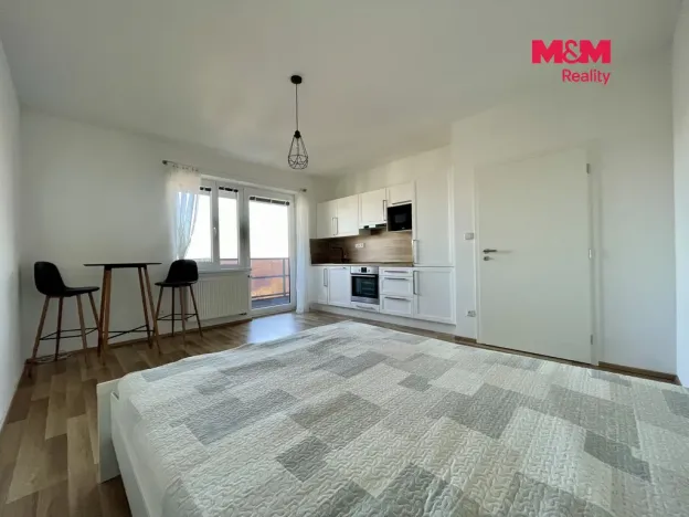 Pronájem bytu 1+kk, Tábor, U Areálu, 25 m2
