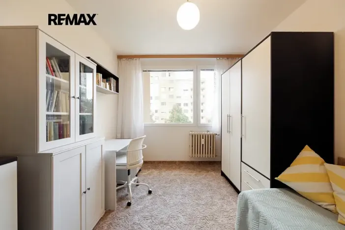 Prodej bytu 3+1, Praha - Komořany, Za sídlištěm, 73 m2