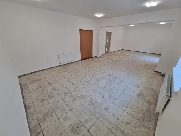 Pronájem obchodního prostoru, Ostrava - Mariánské Hory, Bendlova, 80 m2