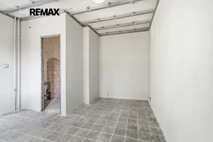 Prodej kanceláře, Plzeň, Rokycanská, 27 m2