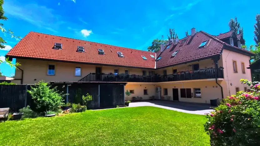 Prodej bytu 4+1, Hostivice, Litovická, 140 m2