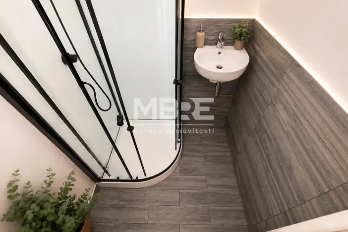 Pronájem bytu 2+1, Mezina, 70 m2