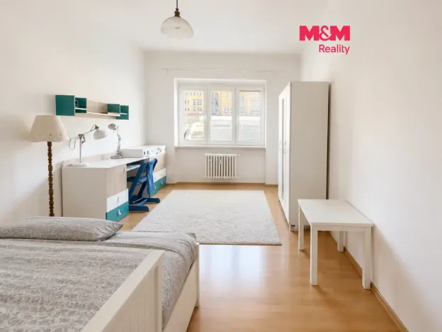 Pronájem bytu 3+1, Praha - Žižkov, Biskupcova, 86 m2