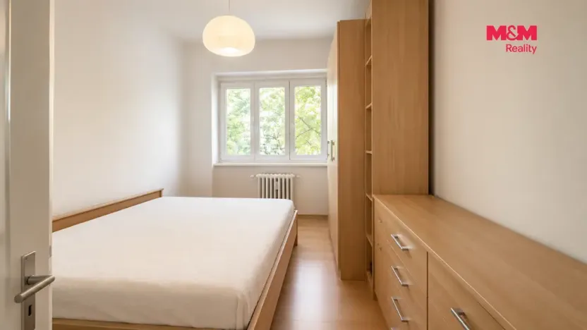 Pronájem bytu 3+1, Praha - Žižkov, Biskupcova, 86 m2