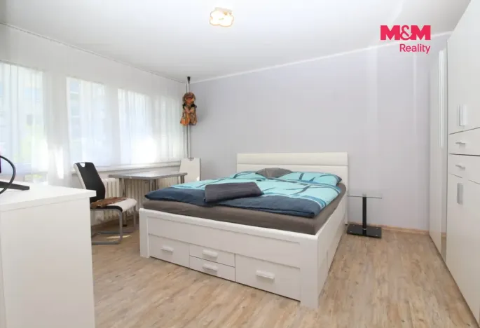 Pronájem bytu 1+kk, Hradec Králové - Slezské Předměstí, Severní, 36 m2