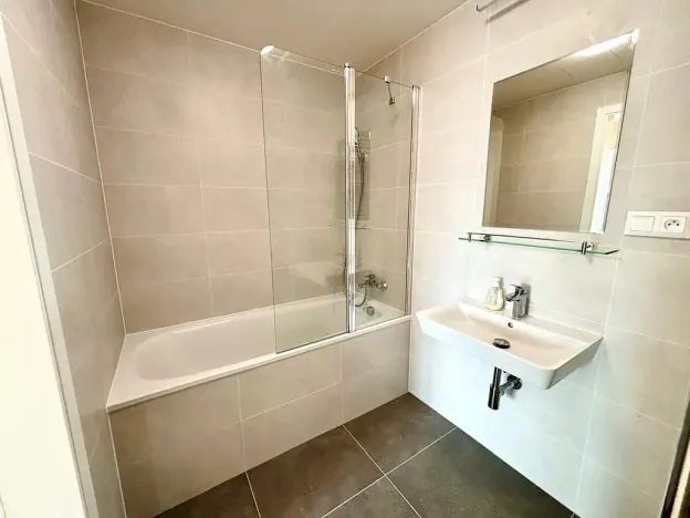 Pronájem bytu 3+kk, Praha - Řeporyje, Haenkeho, 74 m2