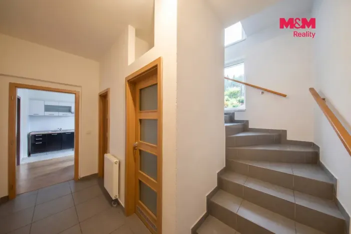 Prodej rodinného domu, Praha - Suchdol, Lysolajská, 128 m2