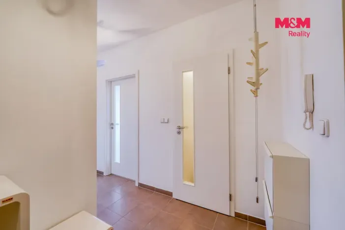 Pronájem bytu 2+kk, Plzeň - Lobzy, Sušická, 46 m2