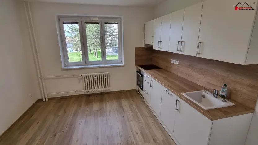 Pronájem bytu 1+1, Břeclav, U Jánského dvora, 46 m2