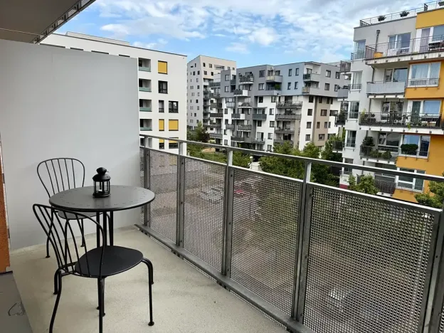 Pronájem bytu 2+kk, Praha - Vysočany, Gerstelova, 60 m2