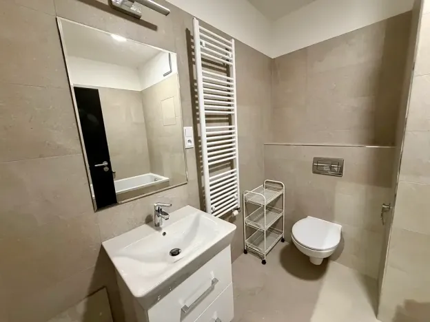 Pronájem bytu 2+kk, Praha - Vysočany, Gerstelova, 60 m2