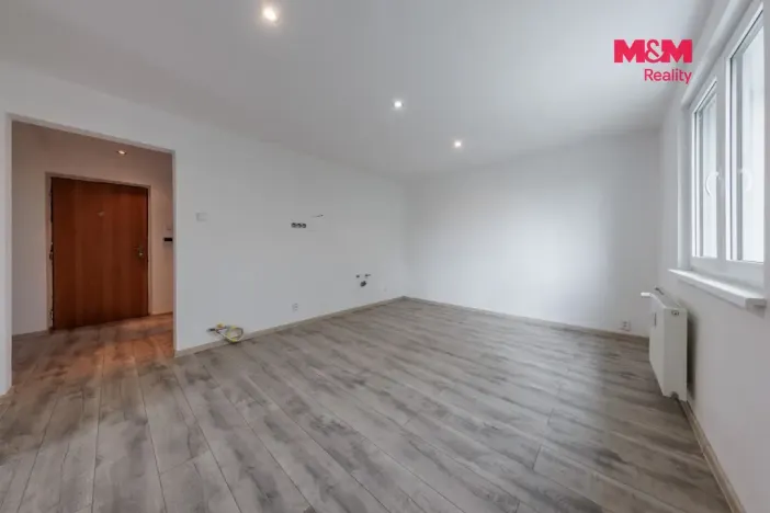 Prodej bytu 2+1, Horní Slavkov, Poštovní, 54 m2