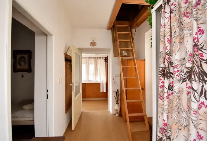 Prodej rodinného domu, Žleby, 61 m2