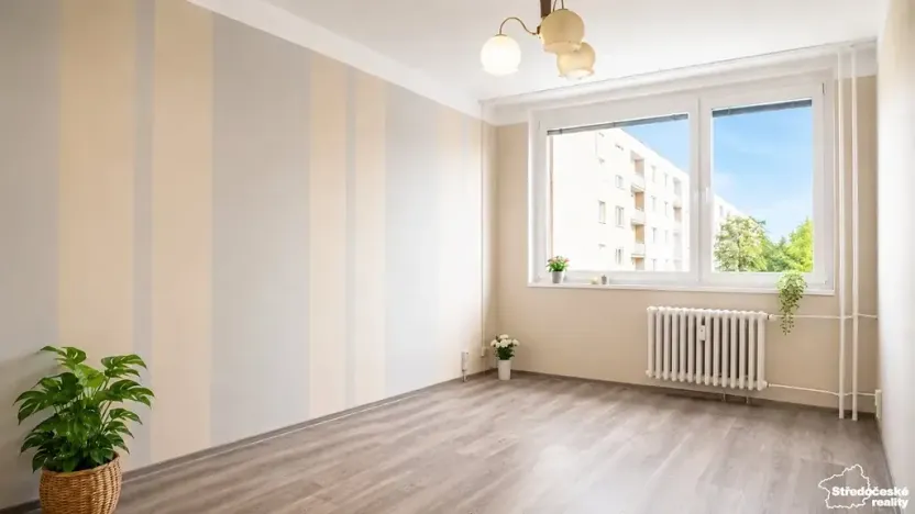 Pronájem bytu 2+kk, Praha - Černý Most, Vašátkova, 43 m2