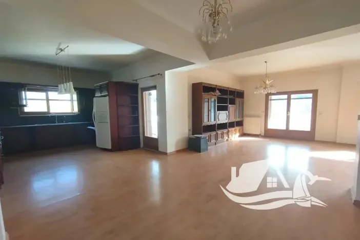 Prodej bytu 6+kk a větší, Stalos, Řecko, 373 m2