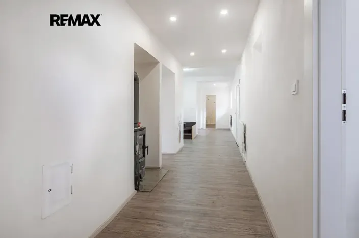 Prodej rodinného domu, Vážany, 217 m2
