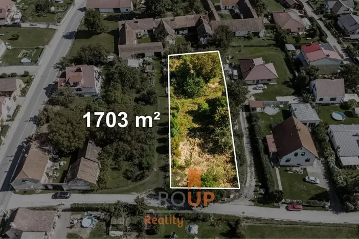 Prodej pozemku pro bydlení, Strážkovice, 1703 m2